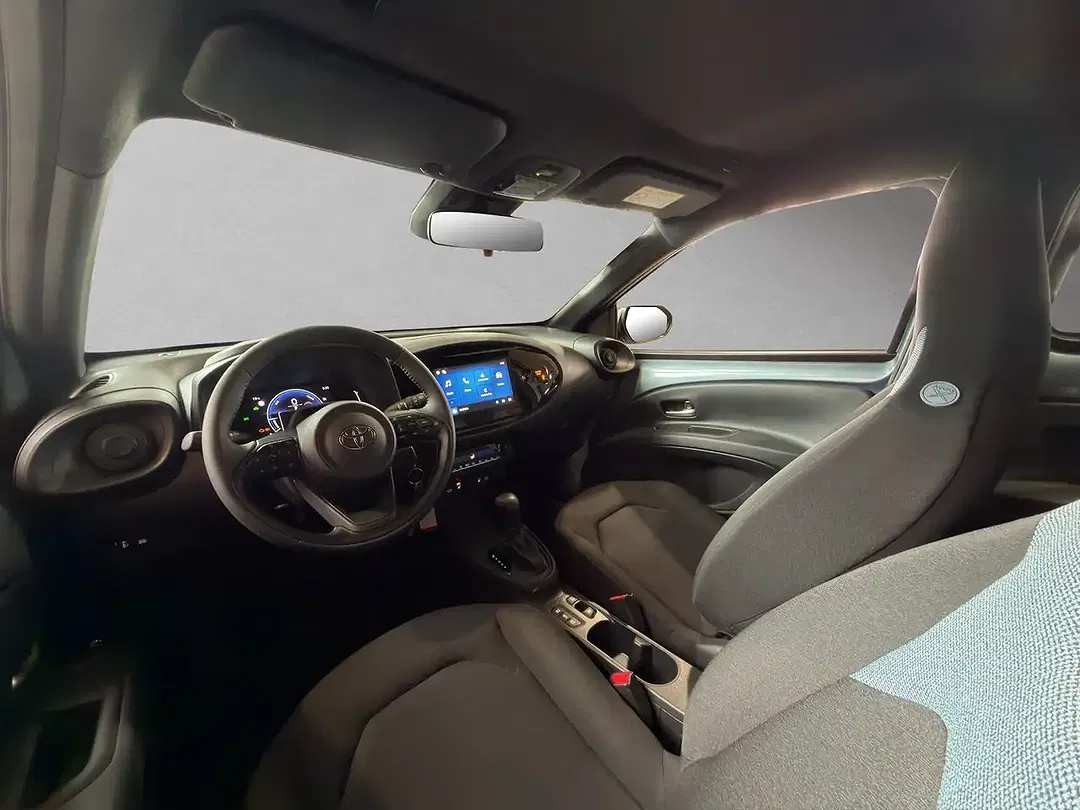 Toyota Aygo X Hybrid Active - Thumbnail 8