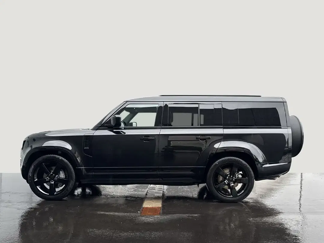 Land Rover Defender 130 X-Dynamic HSE - Thumbnail 6