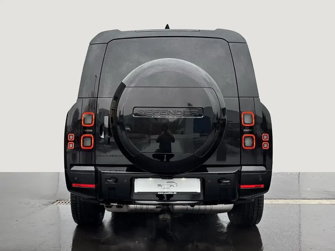 Land Rover Defender 130 X-Dynamic HSE - Thumbnail 7