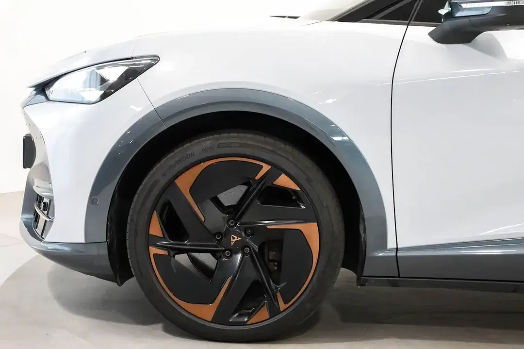 CUPRA Tavascan 4Drive VZ Matrix LED - Thumbnail 13