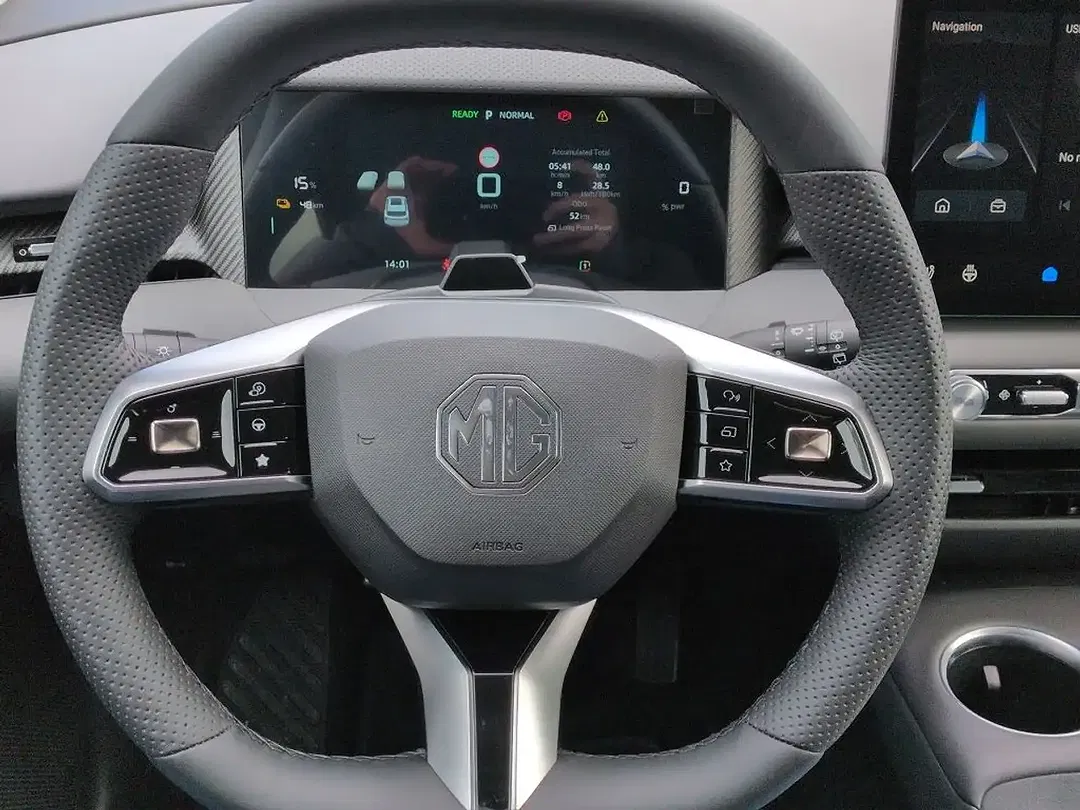 MG MGS5 EV Luxury - foto 15
