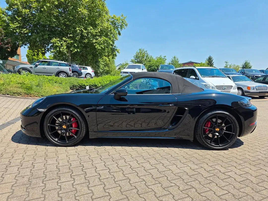 Porsche Boxster 4.0 PDK GTS - Thumbnail 10