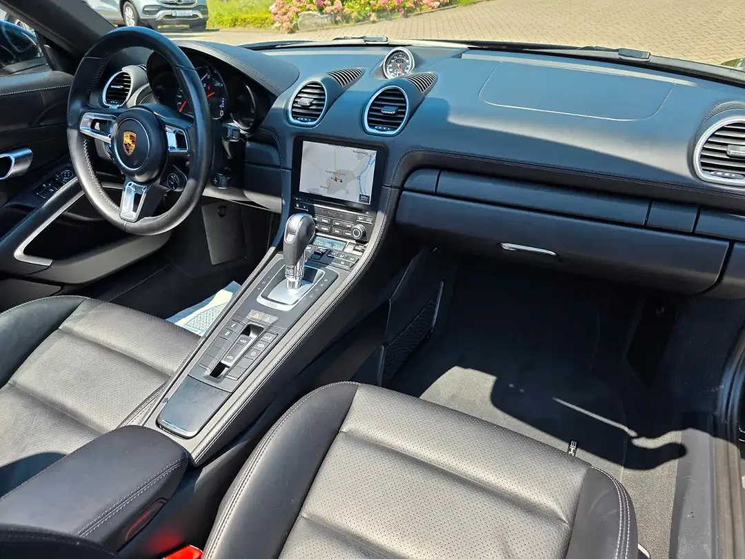 Porsche Boxster 4.0 PDK GTS - foto 2