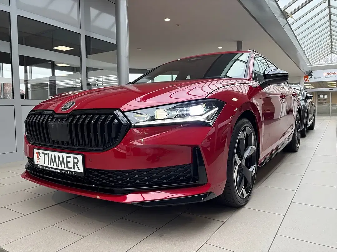 Skoda Superb 2.0 TDI Combi Sportline - Thumbnail 4