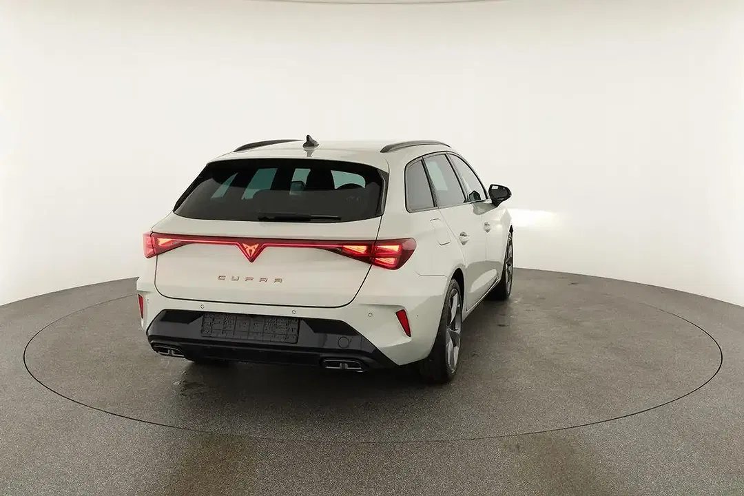 CUPRA Leon 2.0 TSI DSG 4Drive Sportstourer - foto 15