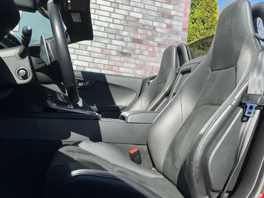 Jaguar F-Type Cabriolet R-Dynamic Black - Thumbnail 8