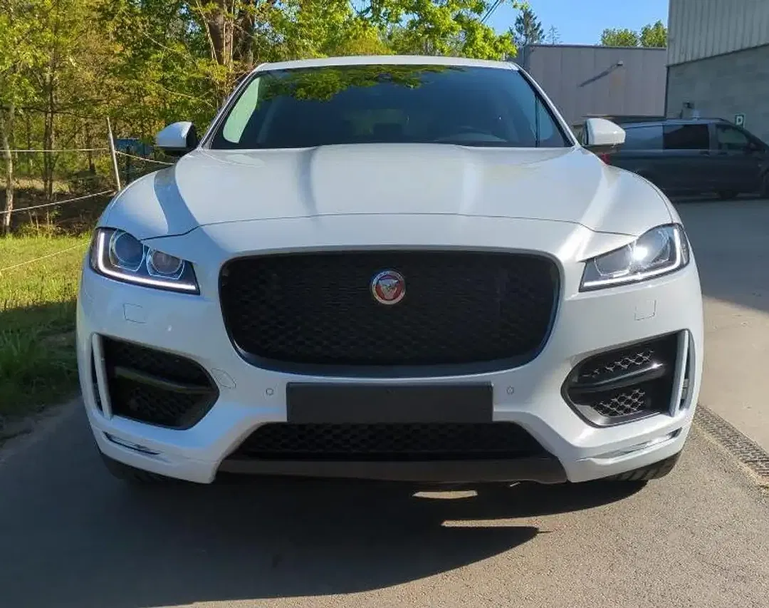 Jaguar F-Pace 2.0 4x4 R-Sport - Thumbnail 5