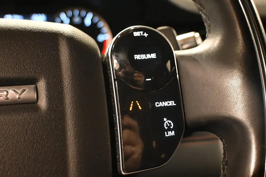 Land Rover Discovery Sport 2.0 Td4 4x4 R-Dynamic - Thumbnail 14