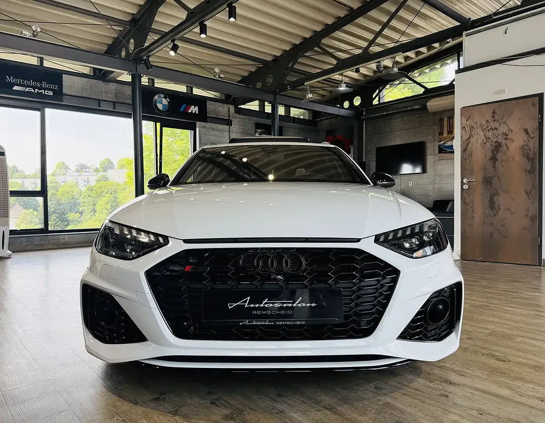 Audi RS4 2.9 TFSI quattro - Thumbnail 11