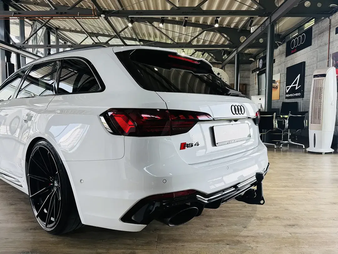 Audi RS4 2.9 TFSI quattro - Thumbnail 6