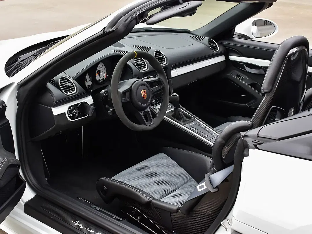 Porsche 718 Spyder 4.0 PDK RS - Thumbnail 6