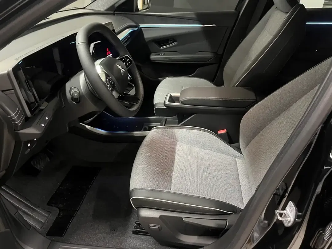 Mitsubishi Eclipse Cross Diamant Top - Thumbnail 8