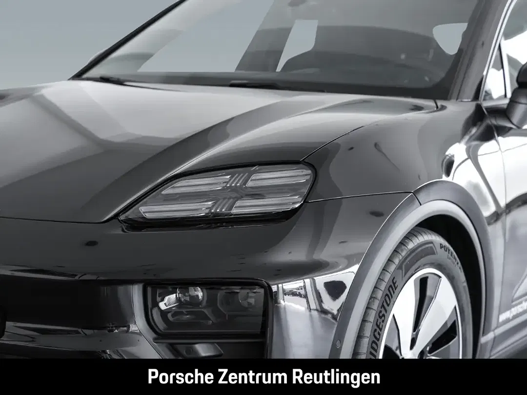 Porsche Macan - Thumbnail 9