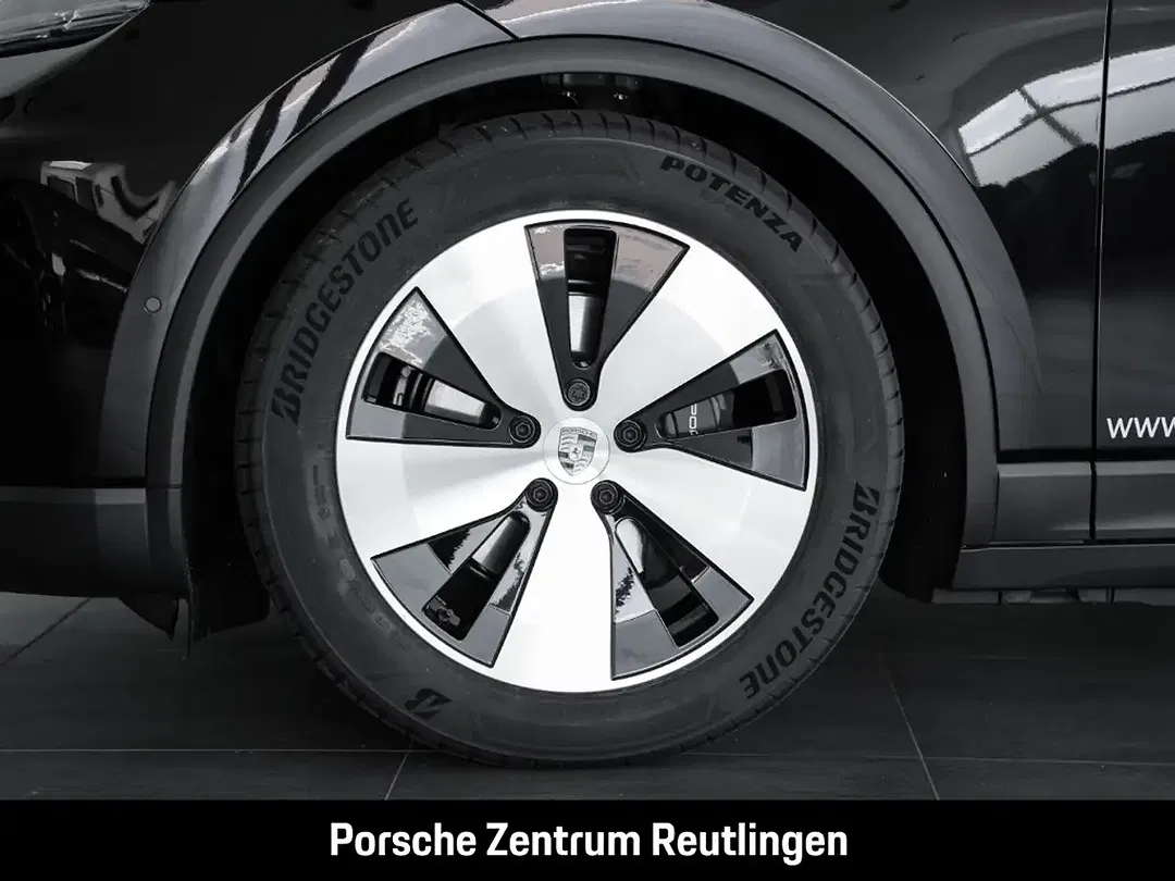 Porsche Macan - foto 14