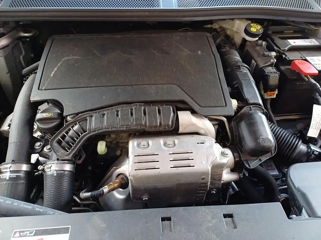 DS Automobiles DS 4 - Thumbnail 5