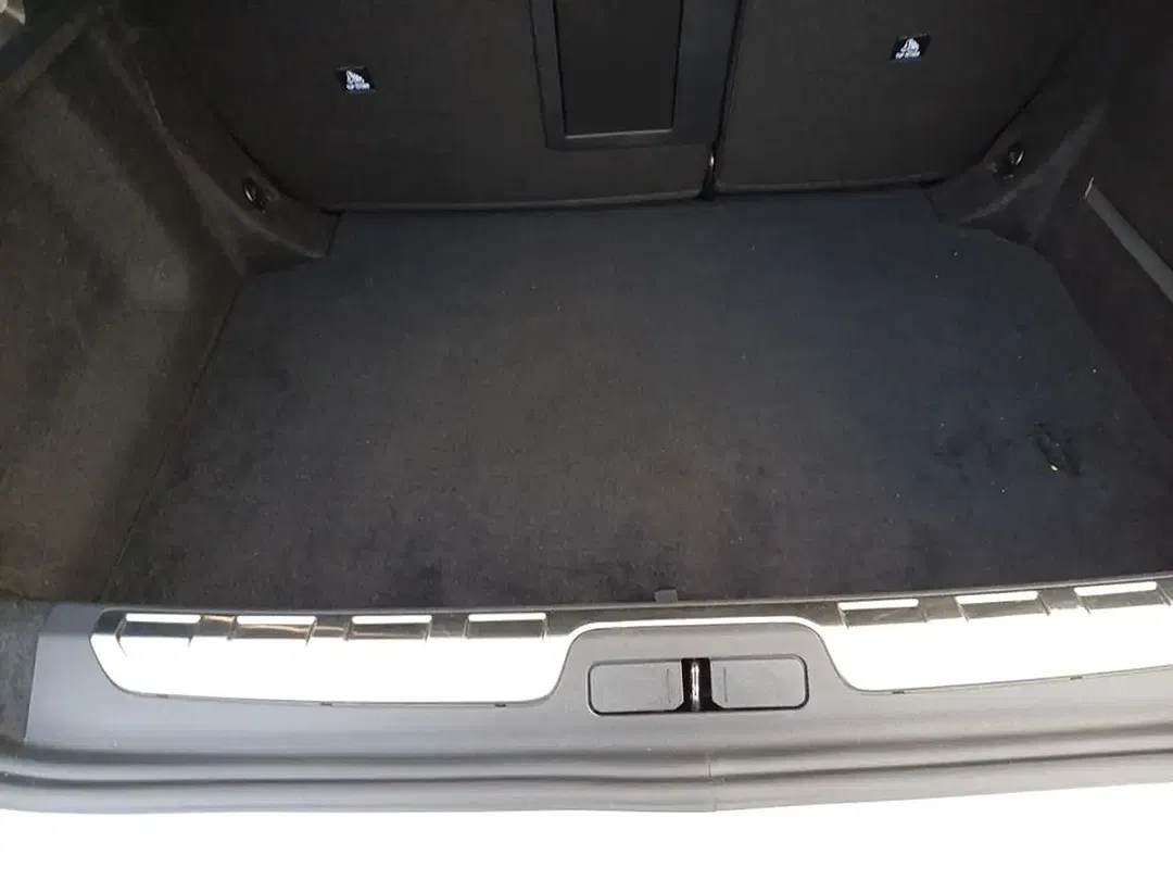 DS Automobiles DS 4 - Thumbnail 6