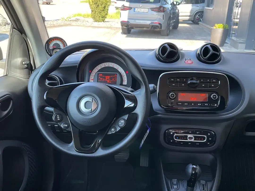 smart forTwo - Thumbnail 14