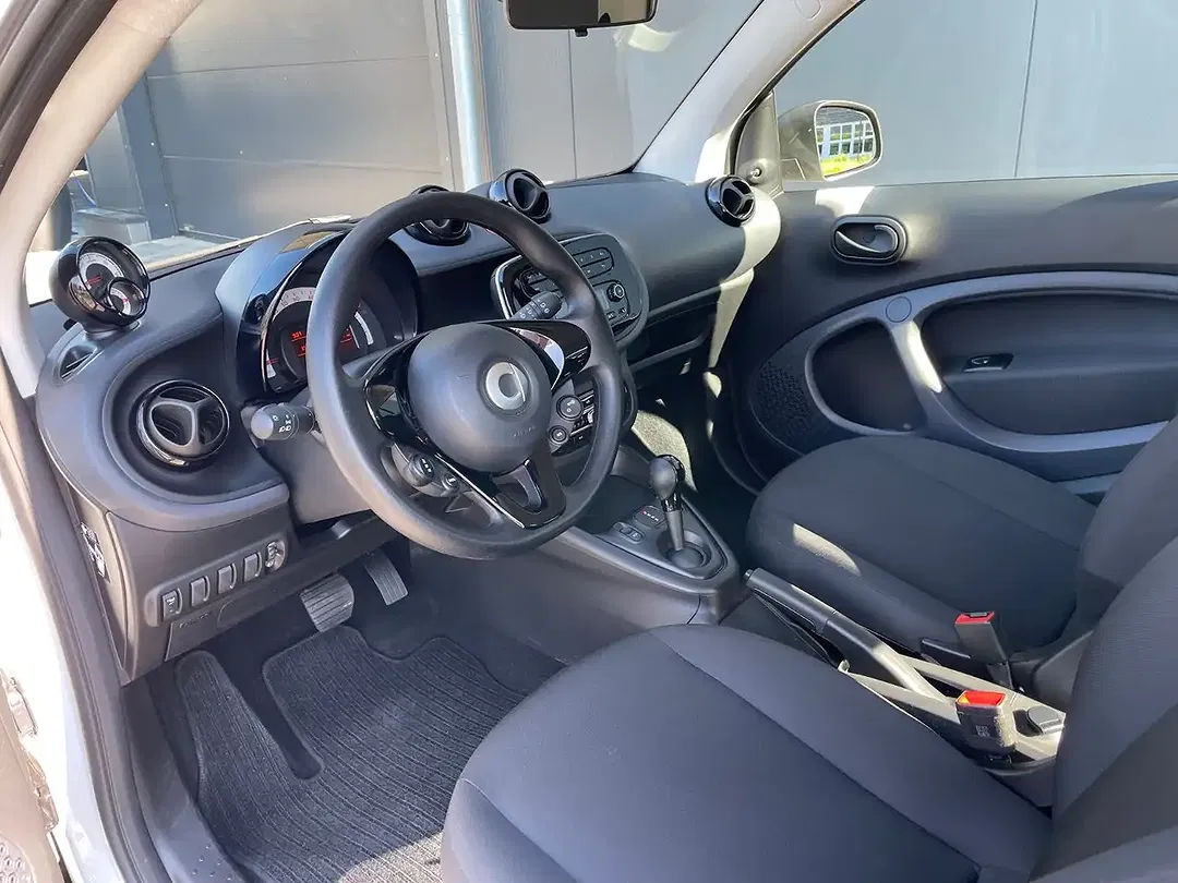 smart forTwo - Thumbnail 9