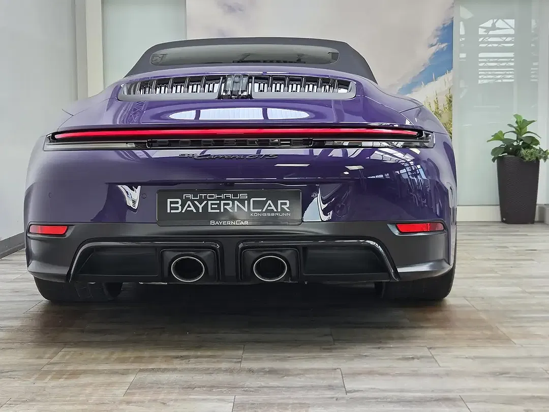 Porsche 992 GTS - Thumbnail 11