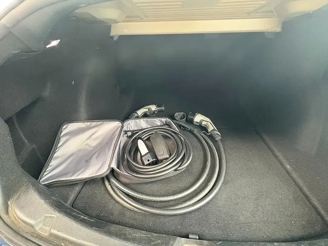 Tesla Model 3 RWD Standard Range Plus - Thumbnail 9