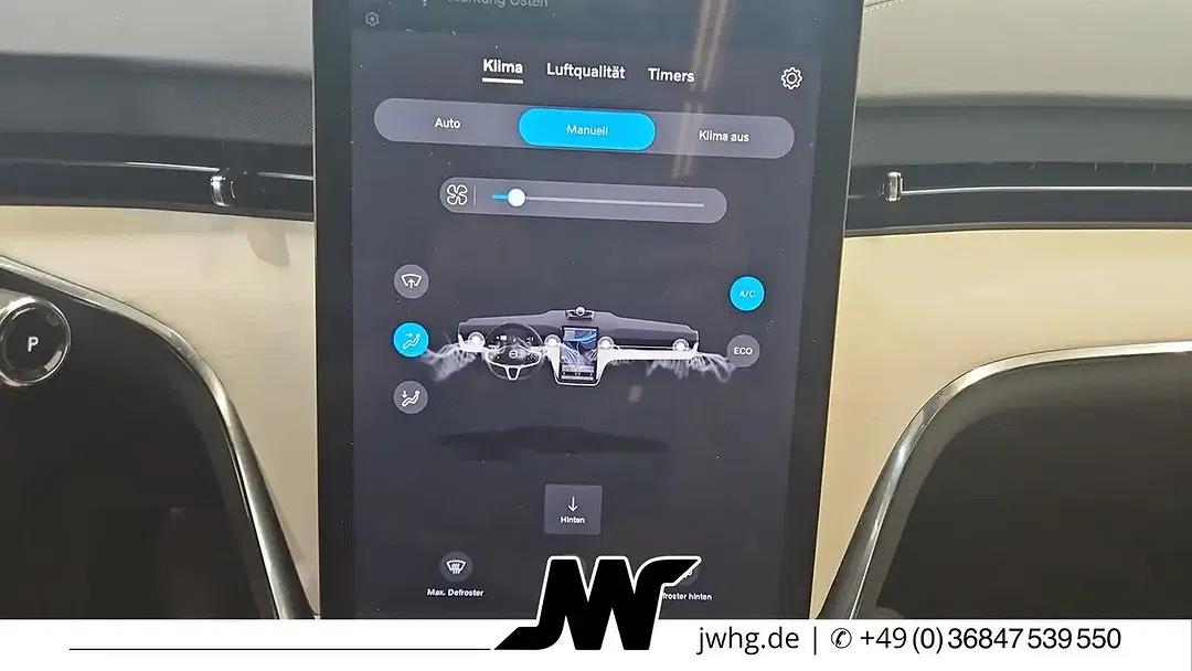 Volvo EX90 Ultra - Thumbnail 11