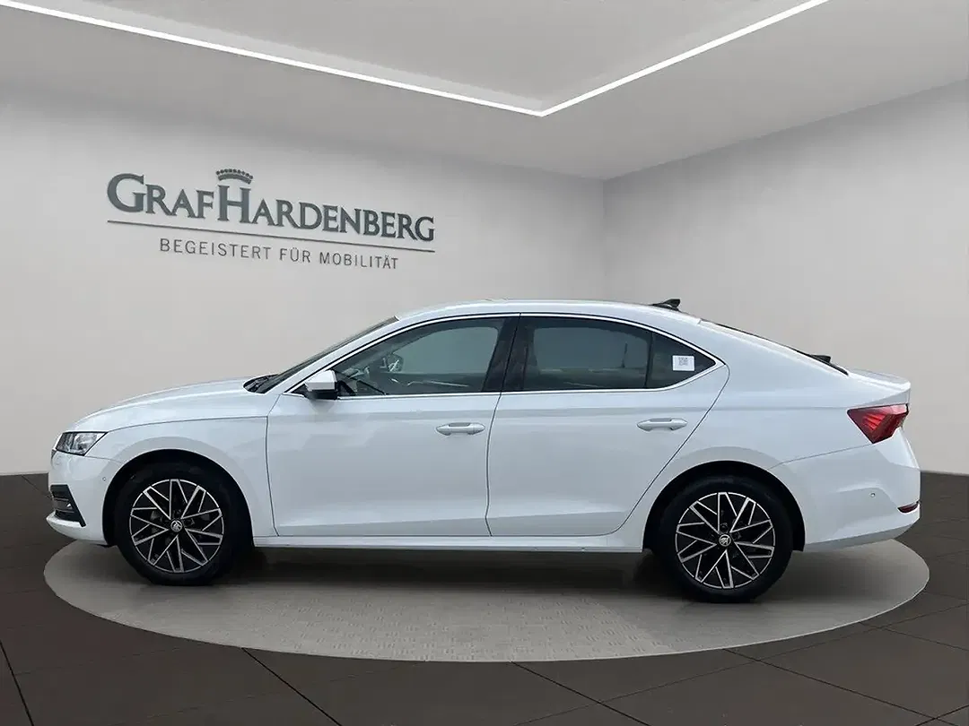 Skoda Octavia 2.0 TDI DSG Style - Thumbnail 5