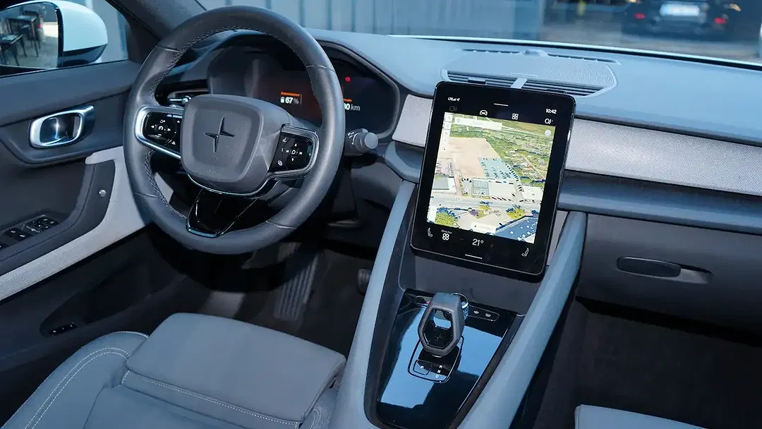 Polestar 2 Plus - Thumbnail 3