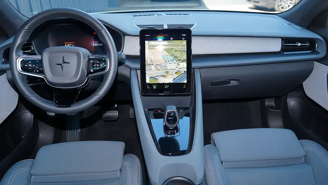 Polestar 2 Plus - Thumbnail 4