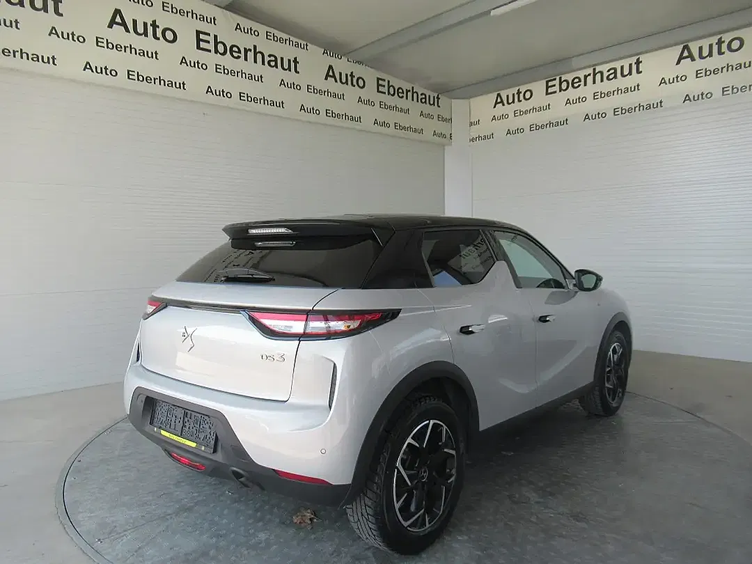 DS Automobiles DS 3 - Thumbnail 6