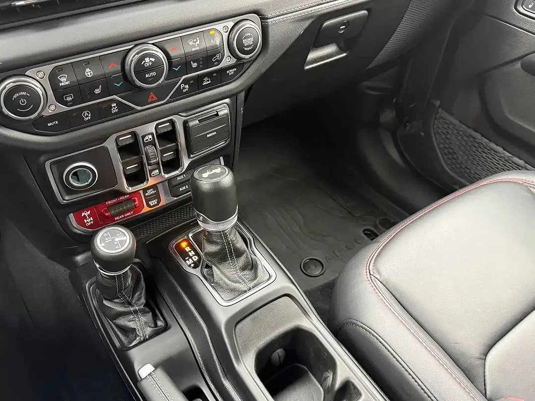 Jeep Wrangler 2.0 T-GDI Rubicon - Thumbnail 13