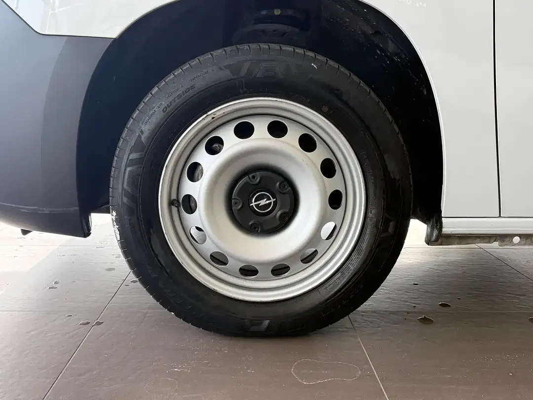 Opel Combo Cargo - Thumbnail 9