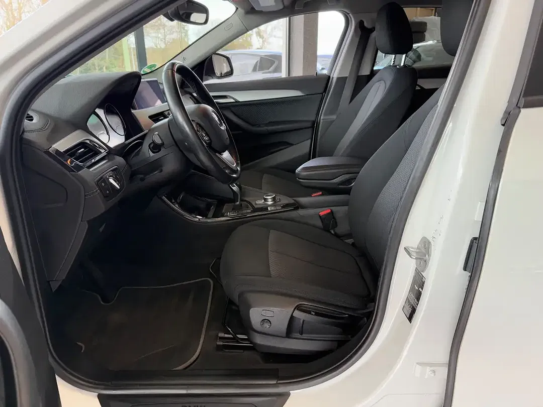 BMW X2 AUT sDrive Advantage - foto 2