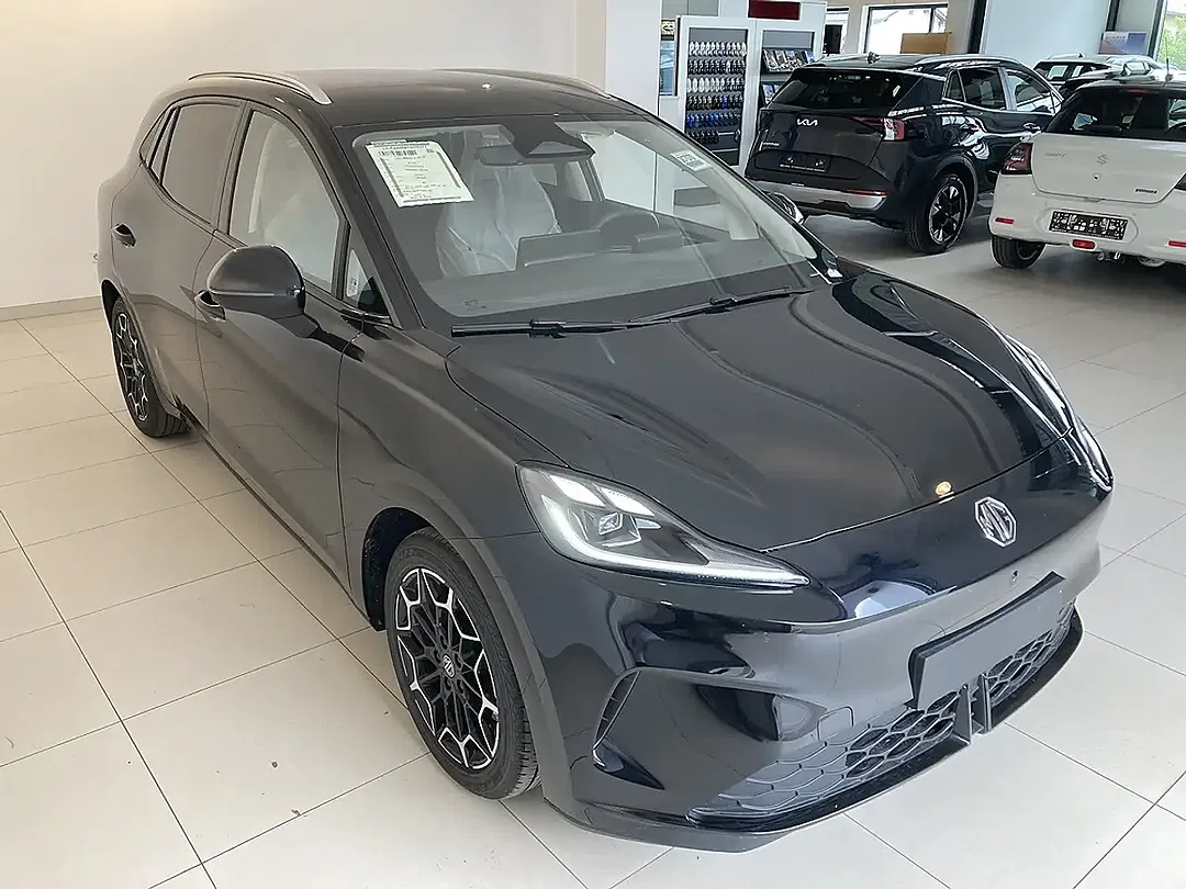 MG MG4 EV Urban Luxury - Thumbnail 3