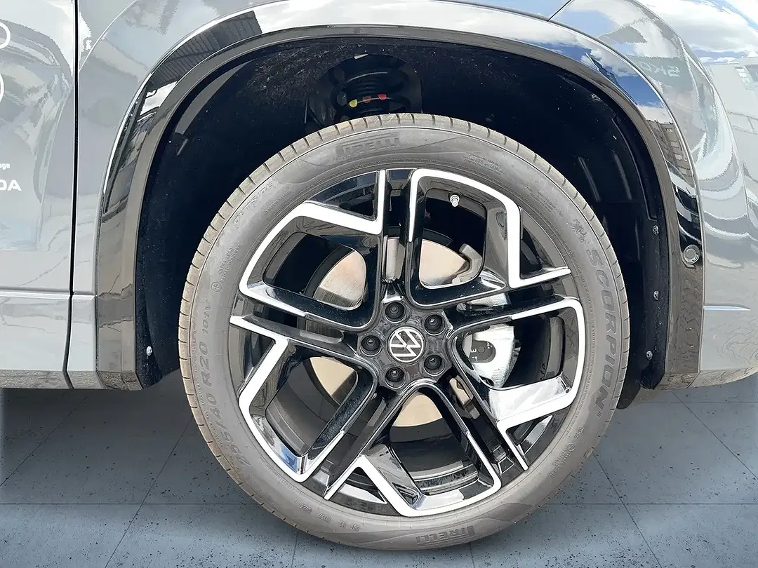 Volkswagen Tayron 1.5 eHybrid DSG R-Line Black Edition Style - Thumbnail 6
