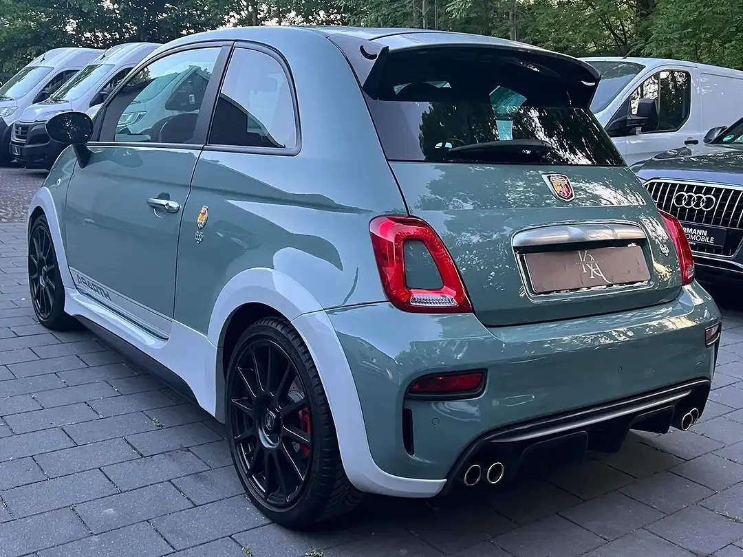 Abarth 695 70th Anniversario - Thumbnail 8