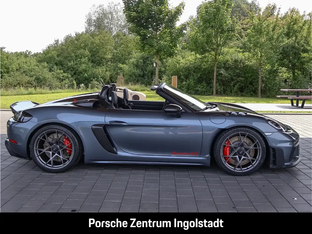 Porsche 718 Spyder RS Weissach Sport Chrono - Thumbnail 11