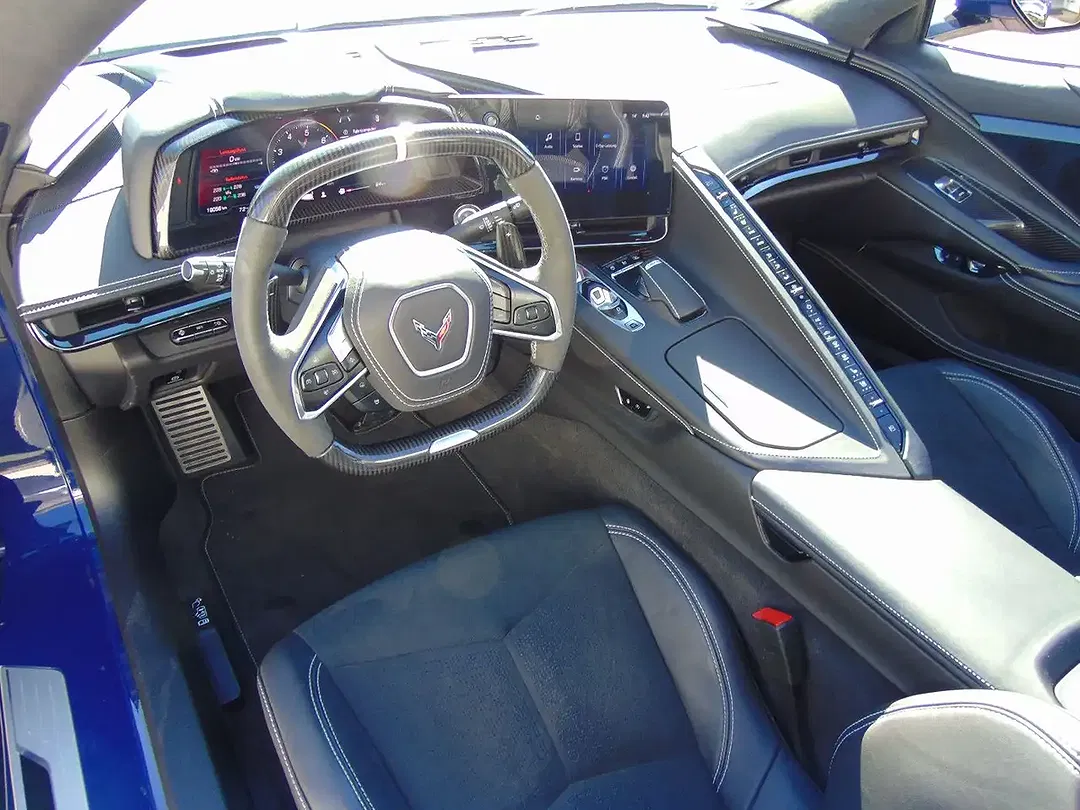 Corvette C8 E-Ray 3LZ - Thumbnail 9