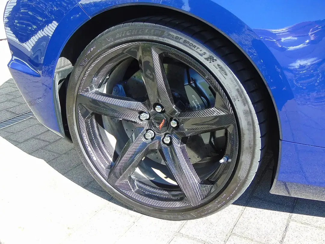 Corvette C8 E-Ray 3LZ - foto 14