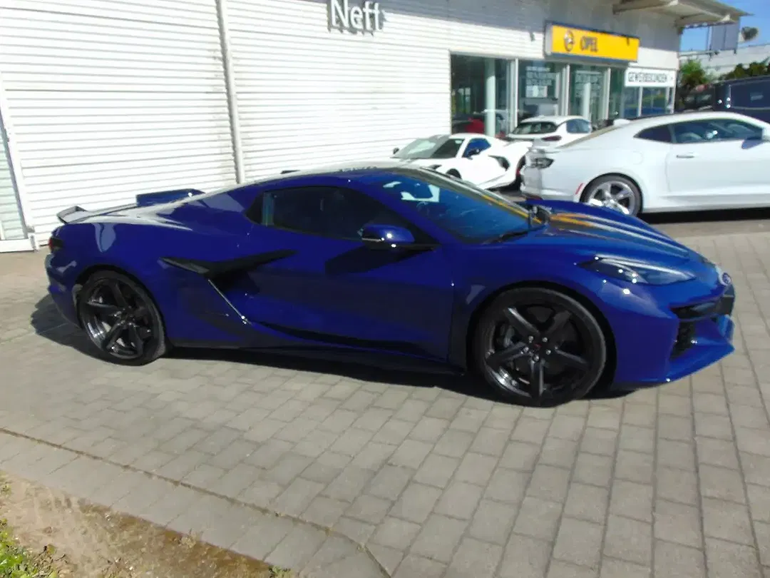 Corvette C8 E-Ray 3LZ - Thumbnail 8