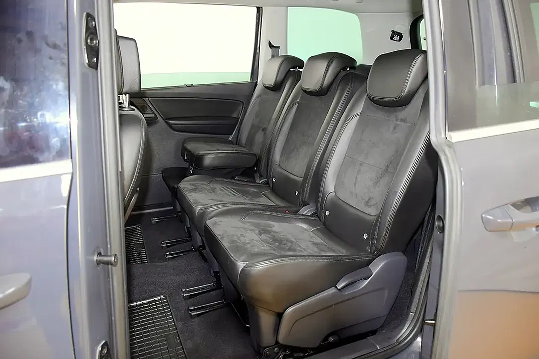 SEAT Alhambra 2.0 TDI DSG Executive - Thumbnail 16