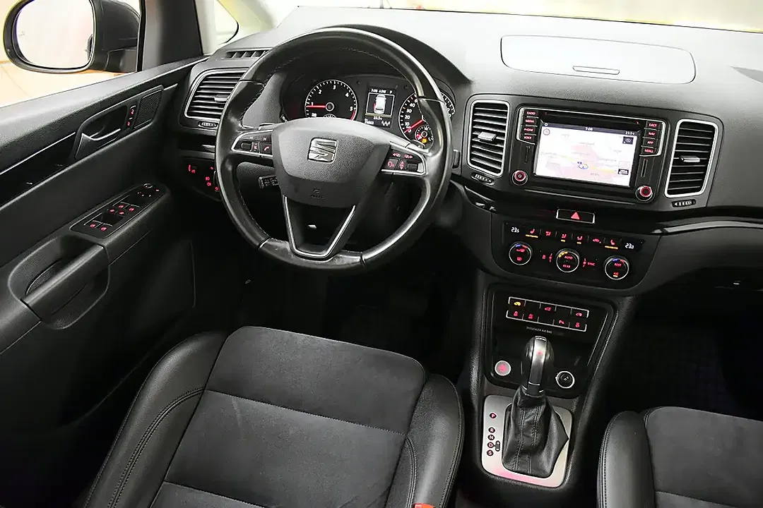 SEAT Alhambra 2.0 TDI DSG Executive - Thumbnail 18