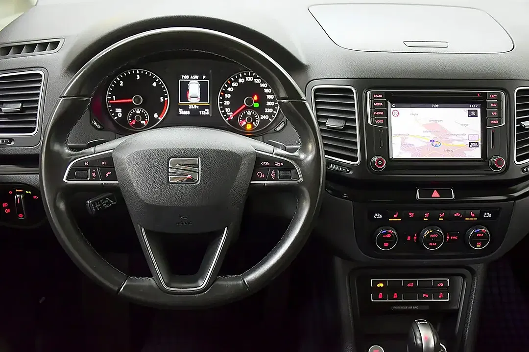 SEAT Alhambra 2.0 TDI DSG Executive - Thumbnail 21