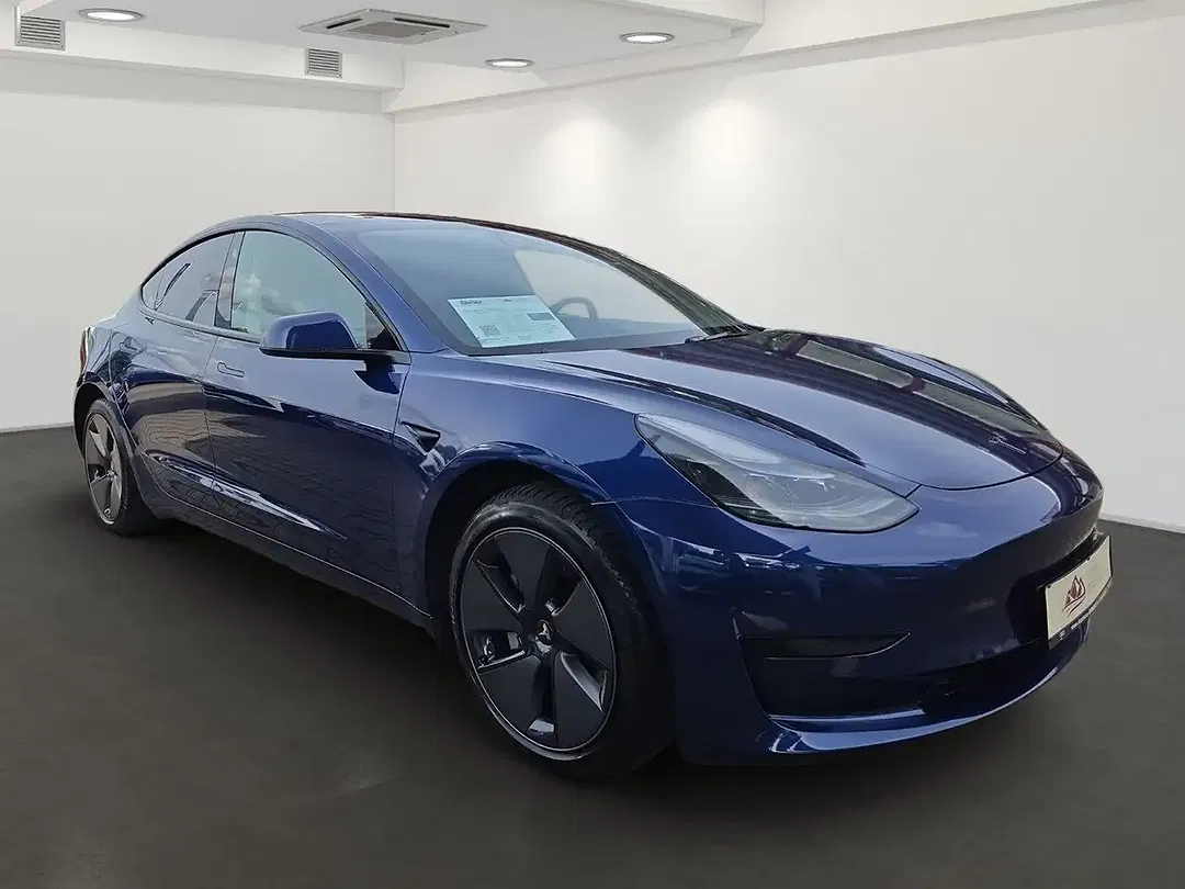 Tesla Model 3 RWD - foto 2