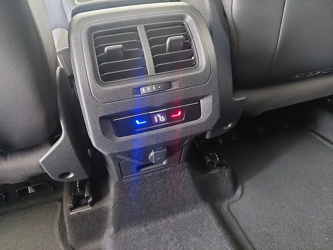 Volkswagen Touran 1.5 TSI DSG Comfortline - Thumbnail 11