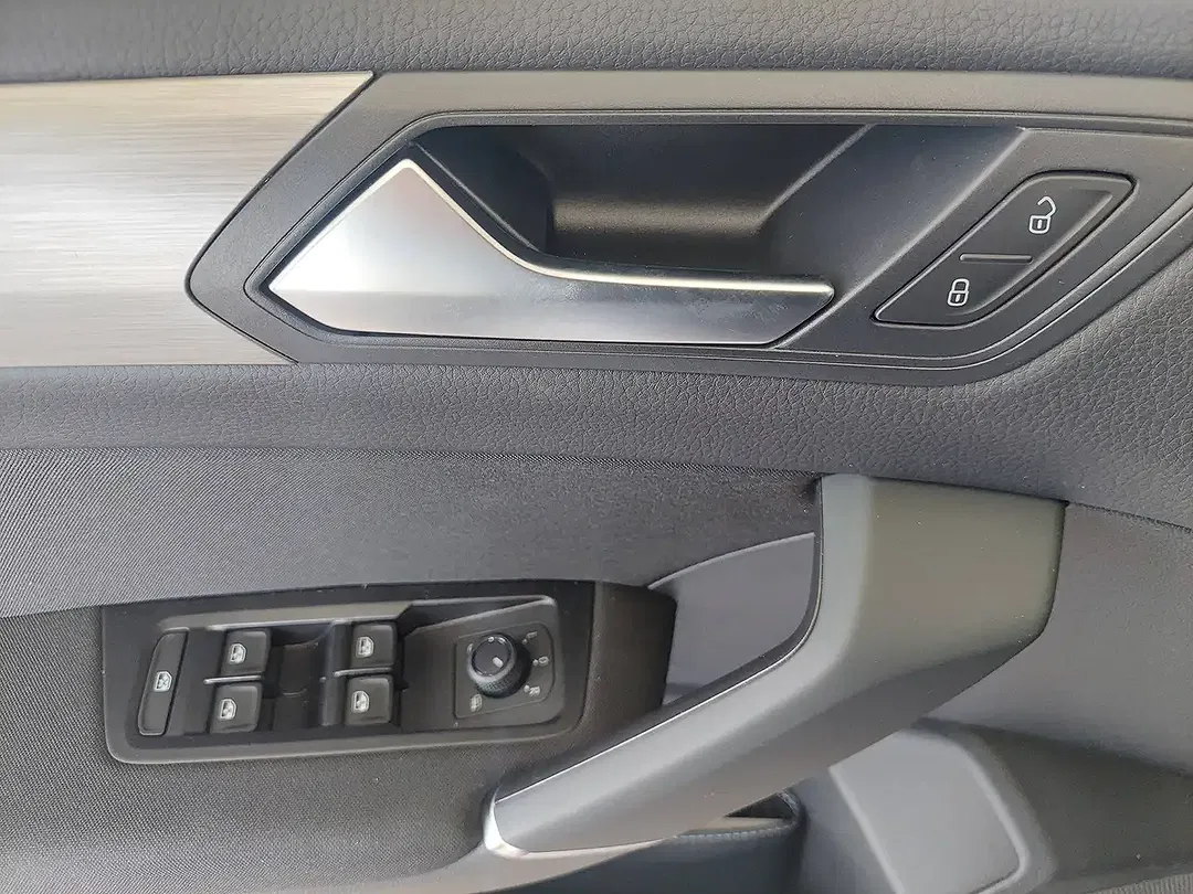 Volkswagen Touran 1.5 TSI DSG Comfortline - Thumbnail 8