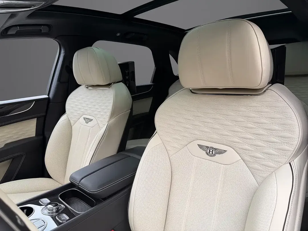 Bentley Bentayga 4.0 V8 Speed - Thumbnail 12