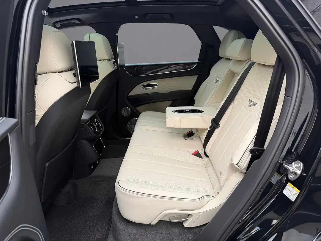 Bentley Bentayga 4.0 V8 Speed - Thumbnail 13