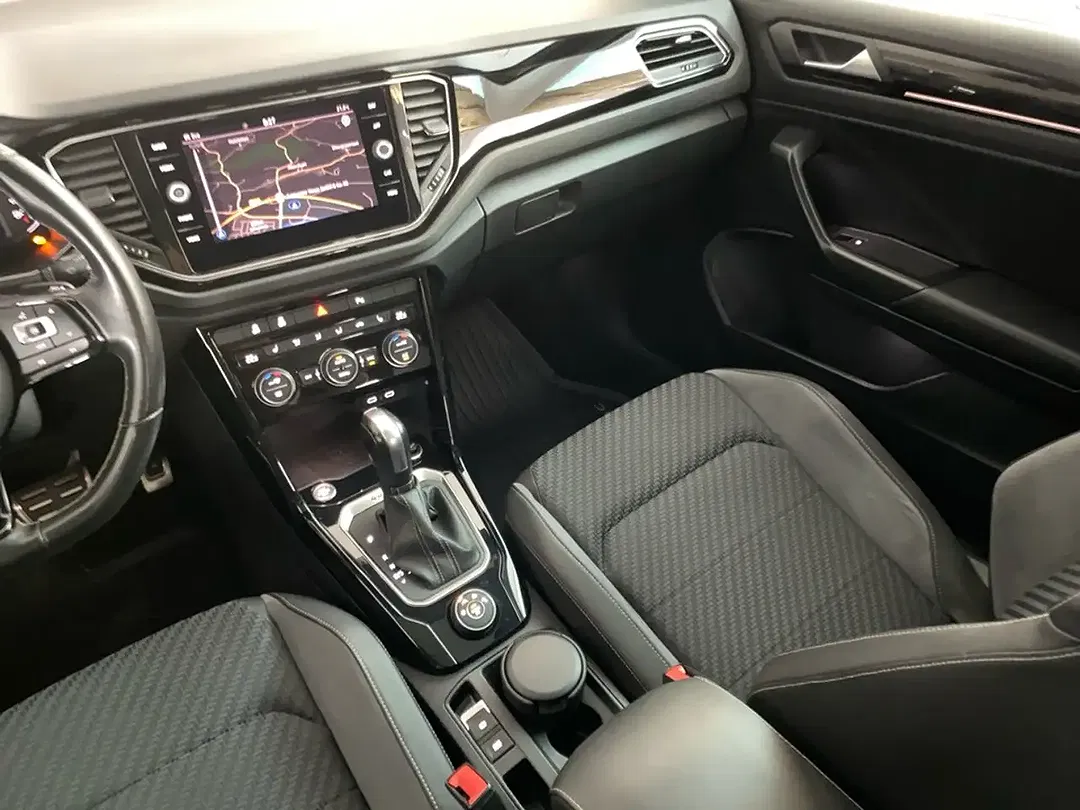 Volkswagen T-Roc 2.0 TSI 4Motion R Performance - Thumbnail 8