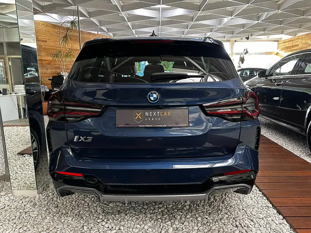 BMW X3 - Thumbnail 4