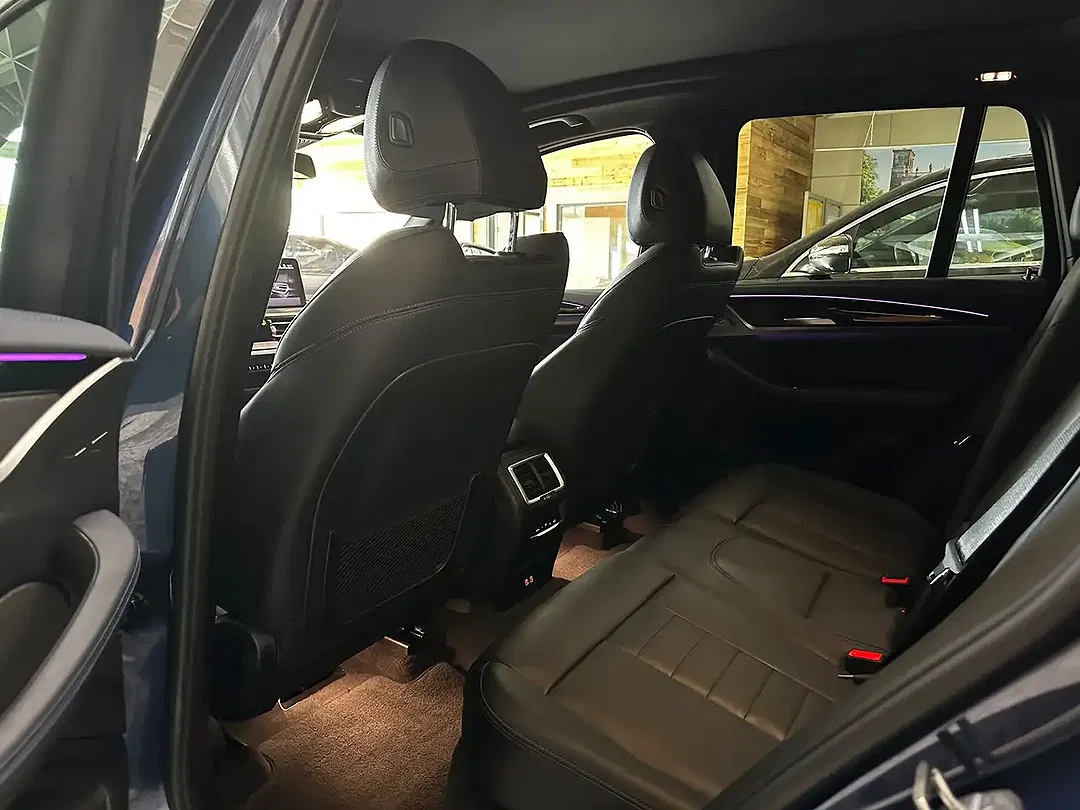 BMW X3 - Thumbnail 7